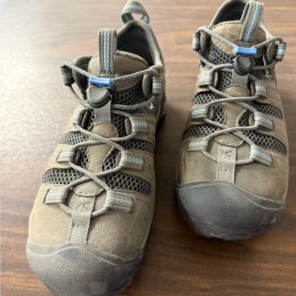 Keen Safety Toe Women’s 7.5